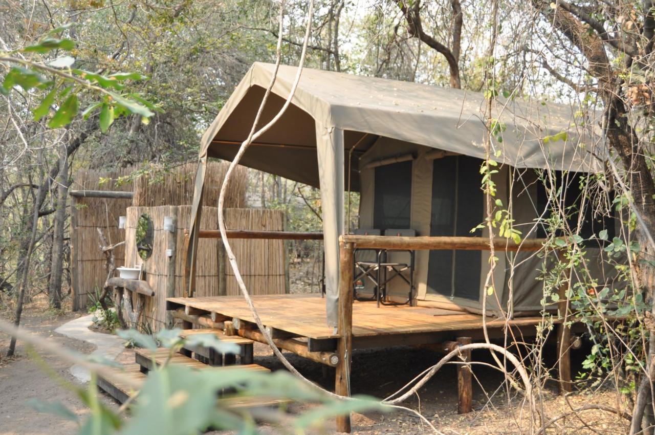 Askiesbos - Samochima Bush Camp Shakawe Luaran gambar