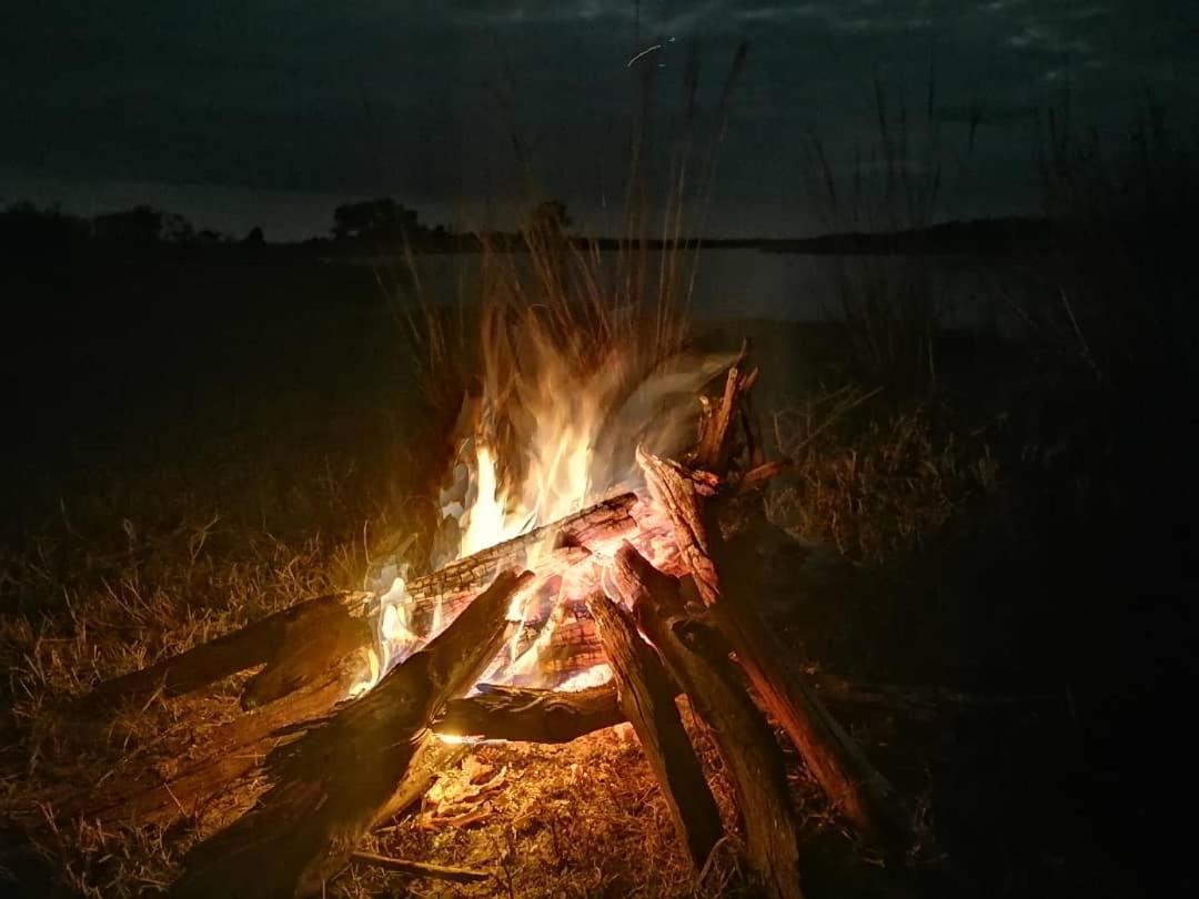 Askiesbos - Samochima Bush Camp Shakawe Luaran gambar