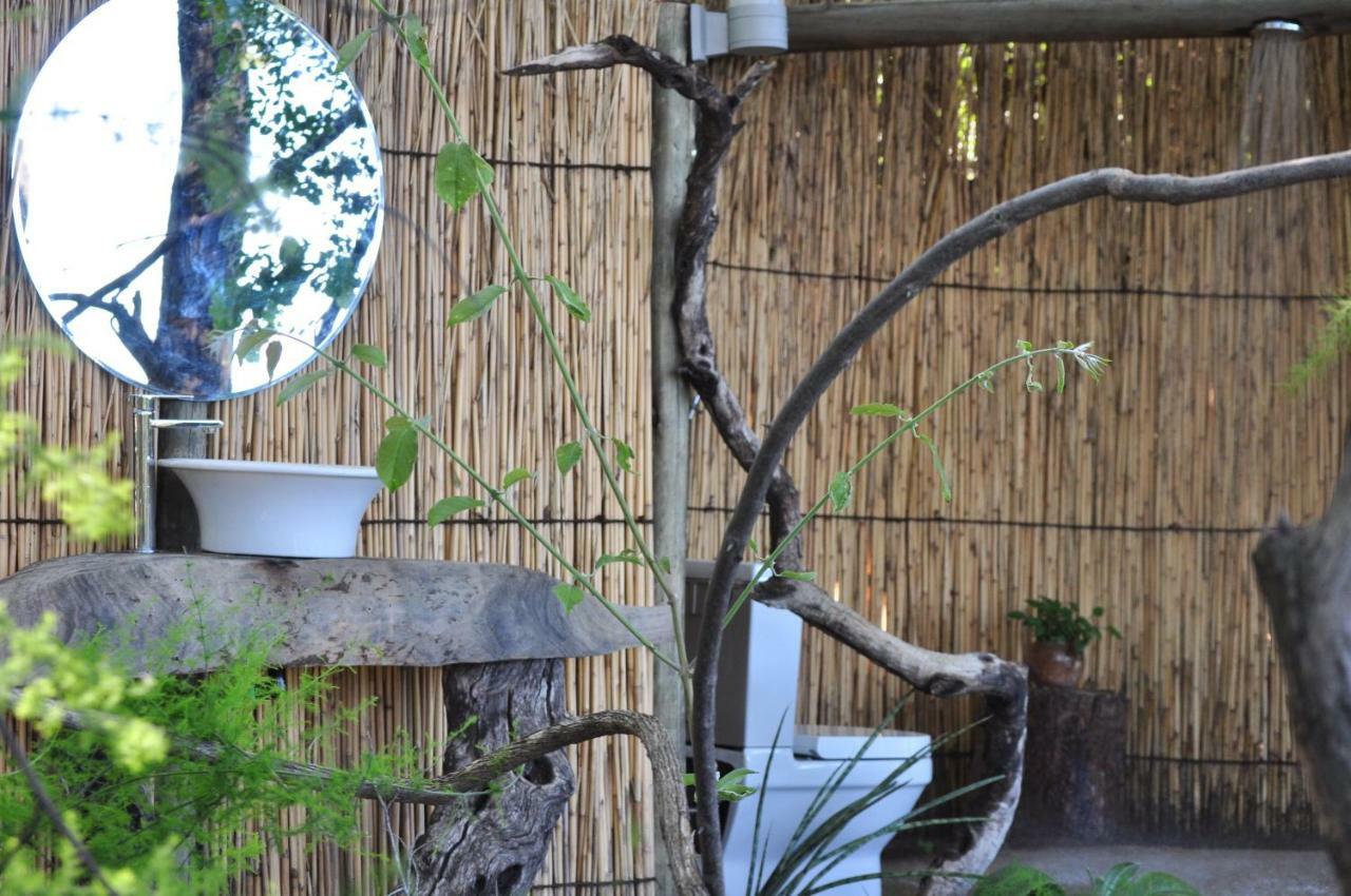 Askiesbos - Samochima Bush Camp Shakawe Luaran gambar